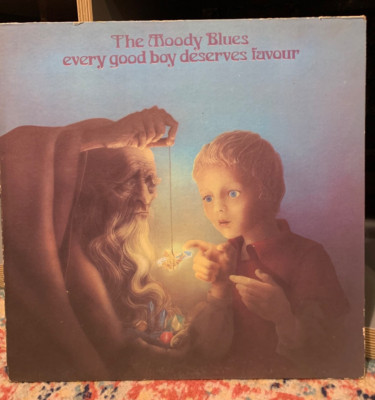 USED ORIGINAL VINYL - Moody Blues - Every Good Boy Deserves Favour