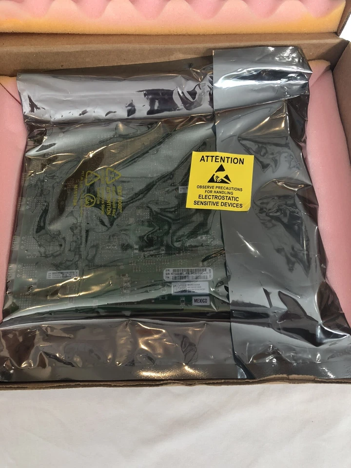 Nokia (Alcatel-Lucent) 8 Port SFP Card V3 P/N: 3HE06151ACAC 01 CLEI Code: IPUIBU - Image 3 of 4