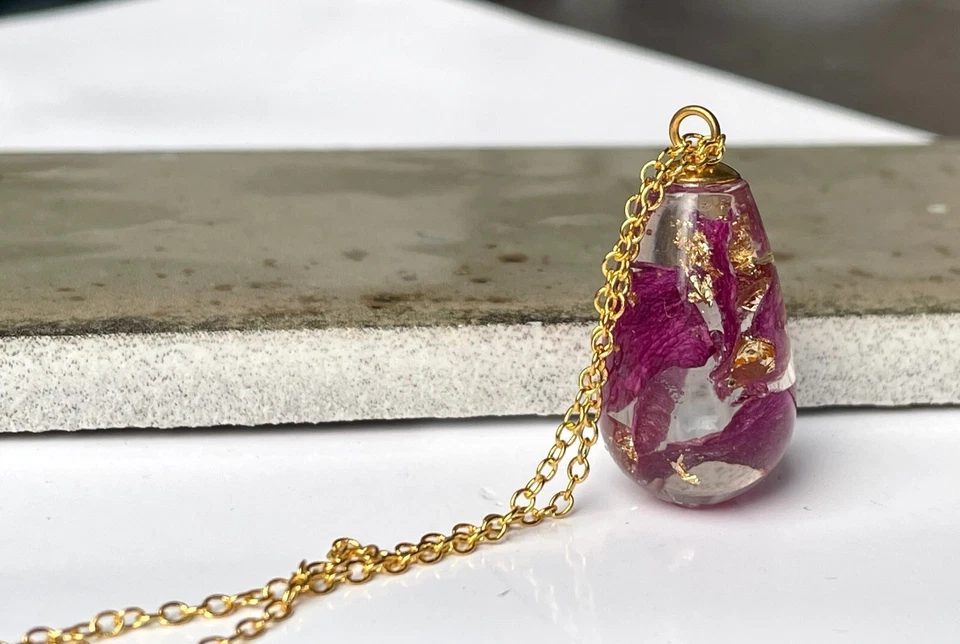 Kette Rosen Blattgold Blütenschmuck romantisch Geschenkidee Frau Freundin Mutter - Bild 4 von 4