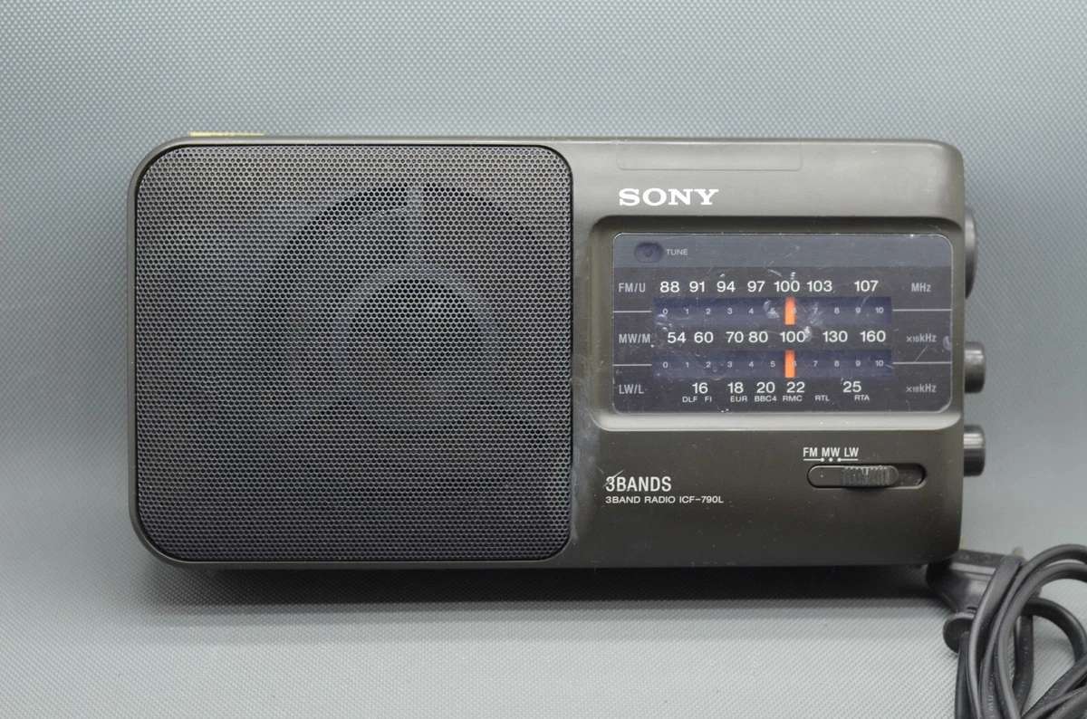Sony ICF 790L 3 Band FM, AM, LW Tragbares Transistor Radio mit höhe Empfang