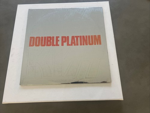 1976 KISS Double Platinum 12" LP 2 Record Set Vinyl 33 RPM NBLP 7100 Gatefold - Picture 1 of 10