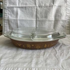 Vintage PYREX Americana Covered Divided 1 1/2 Qt Dish & Lid