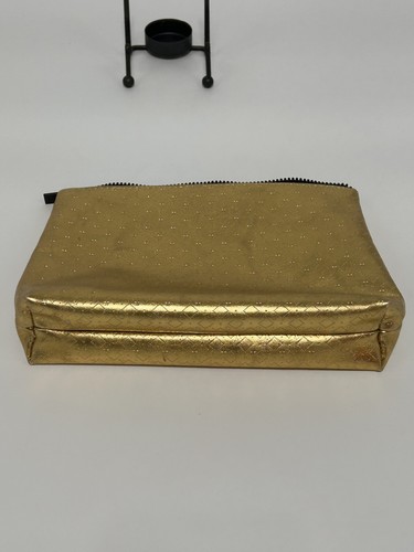 Yves Saint Laurent YSL Beauty Bag - Gold Cosmetic Beauty Bag 9in x 6.5in - Picture 3 of 4