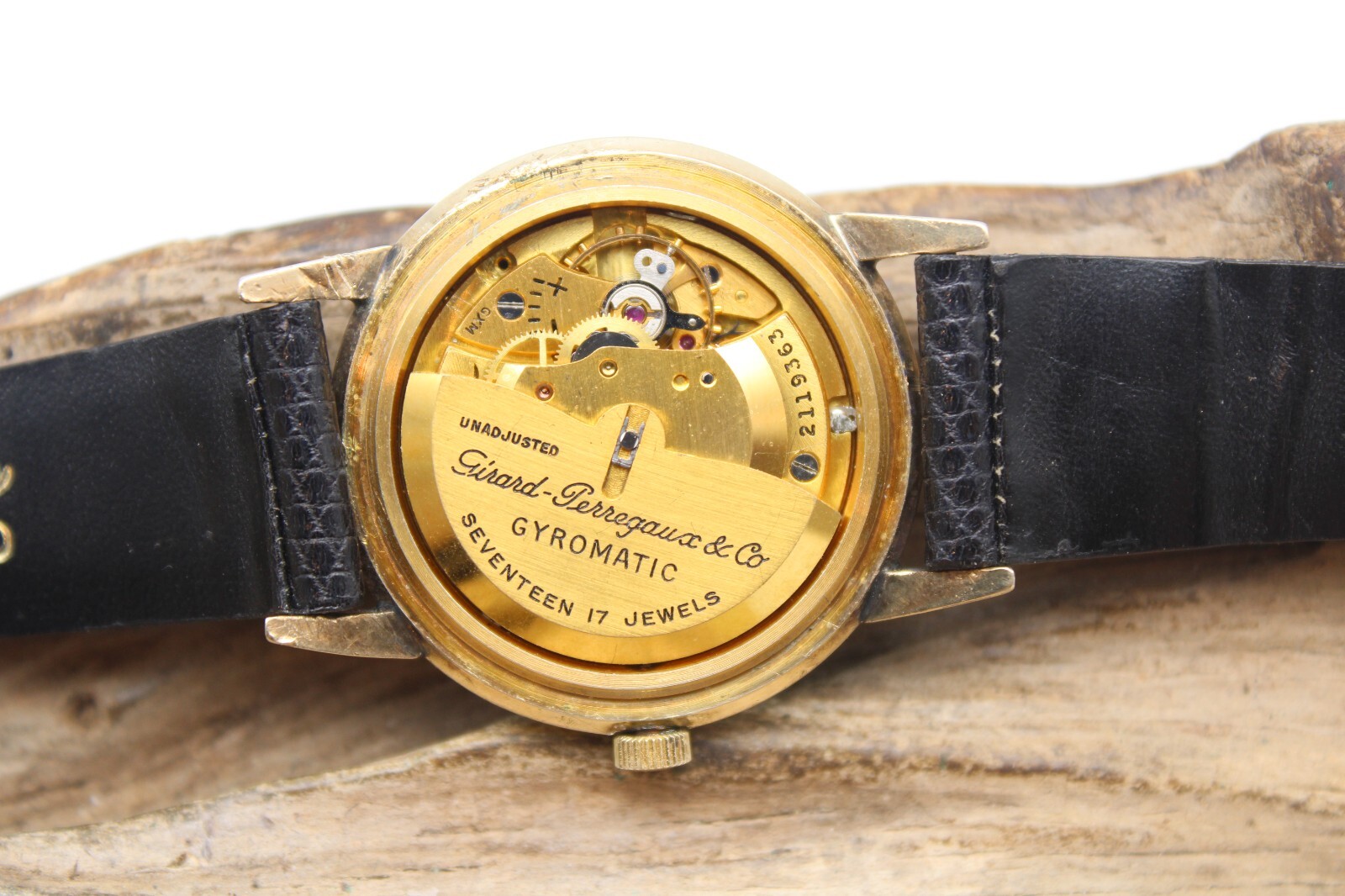 GIRARDPERREGAUX GYROMATIC SWISS WATCH 17j 2119363 GXM FOR REPAIR (F4K3