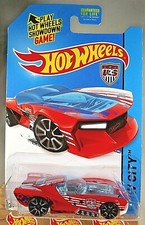2014 Hot Wheels #14 HW City-HW Goal STREET SHAKER Red Variation w/Chrome Trap5sp