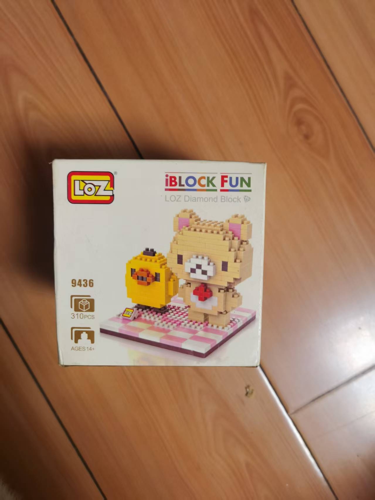 Foto 1 di 3