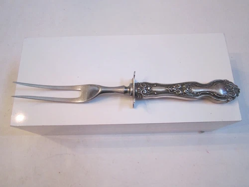VINTAGE STERLING SILVER SERVING FORK - 8 3/4" - 80g TW - ORNATE DESIGN - TUB T
