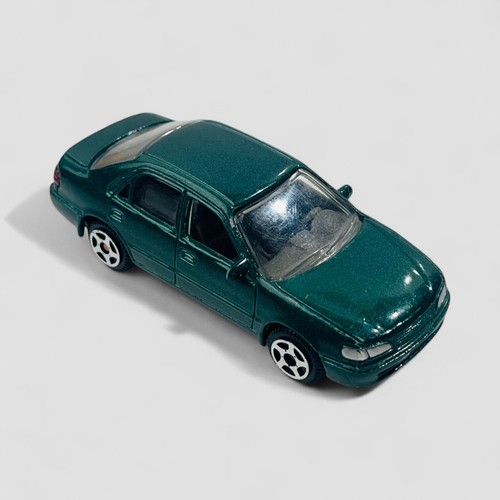 VHTF Toyota Corolla 1:64 Green Sedan Motormax 1995 E110 Diecast Loose - Picture 15 of 18