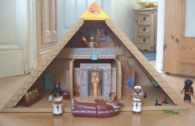 playmobil pyramid set