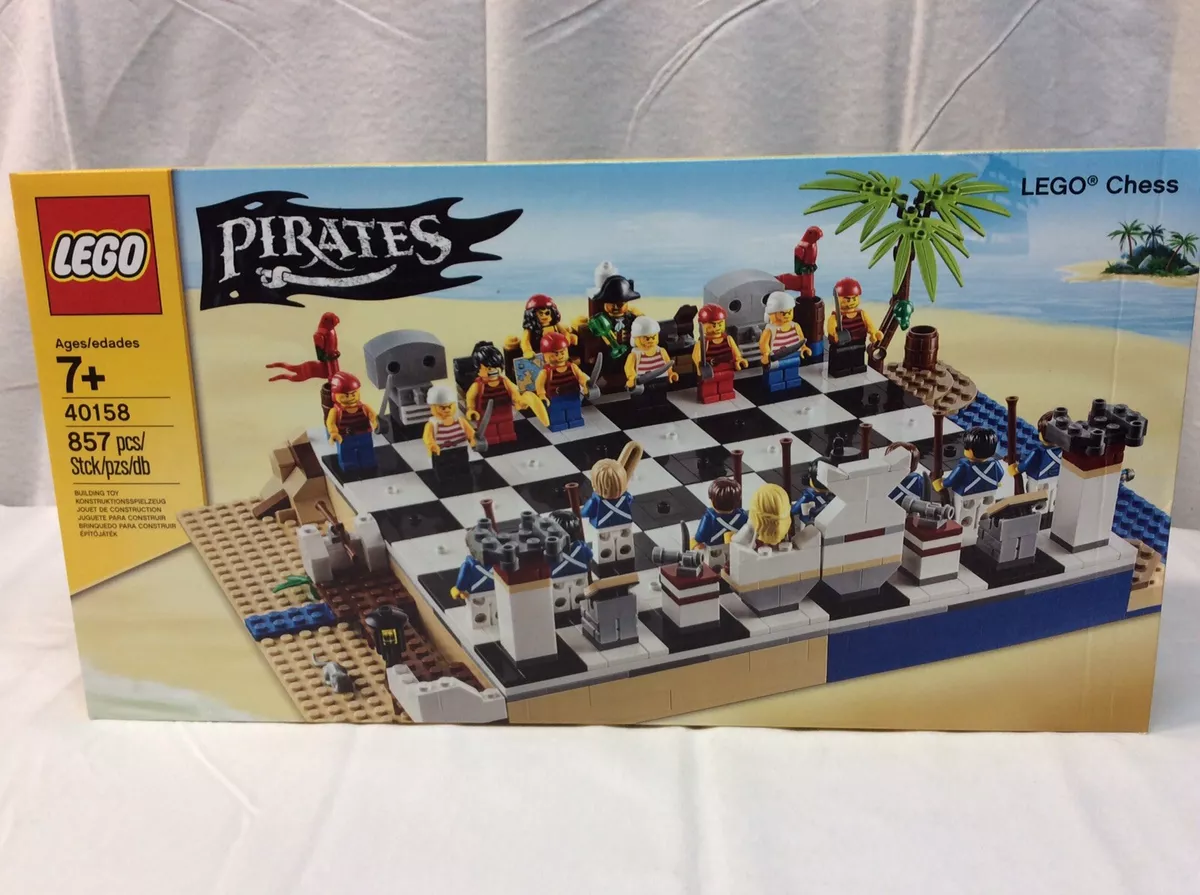 LEGO Set 40158 Classic PIRATES CHESS SET 20 MINIFIGURES Game New