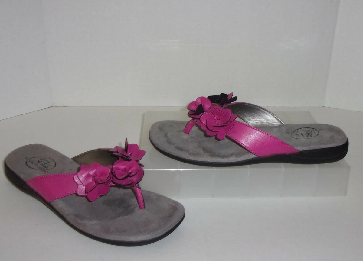 Magenta flip flops sale