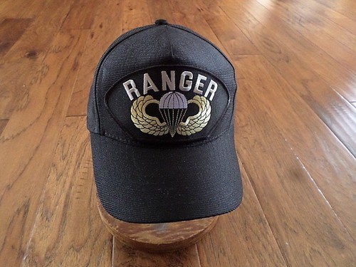 U.S ARMY AIRBORNE RANGER HAT JUMP WINGS 