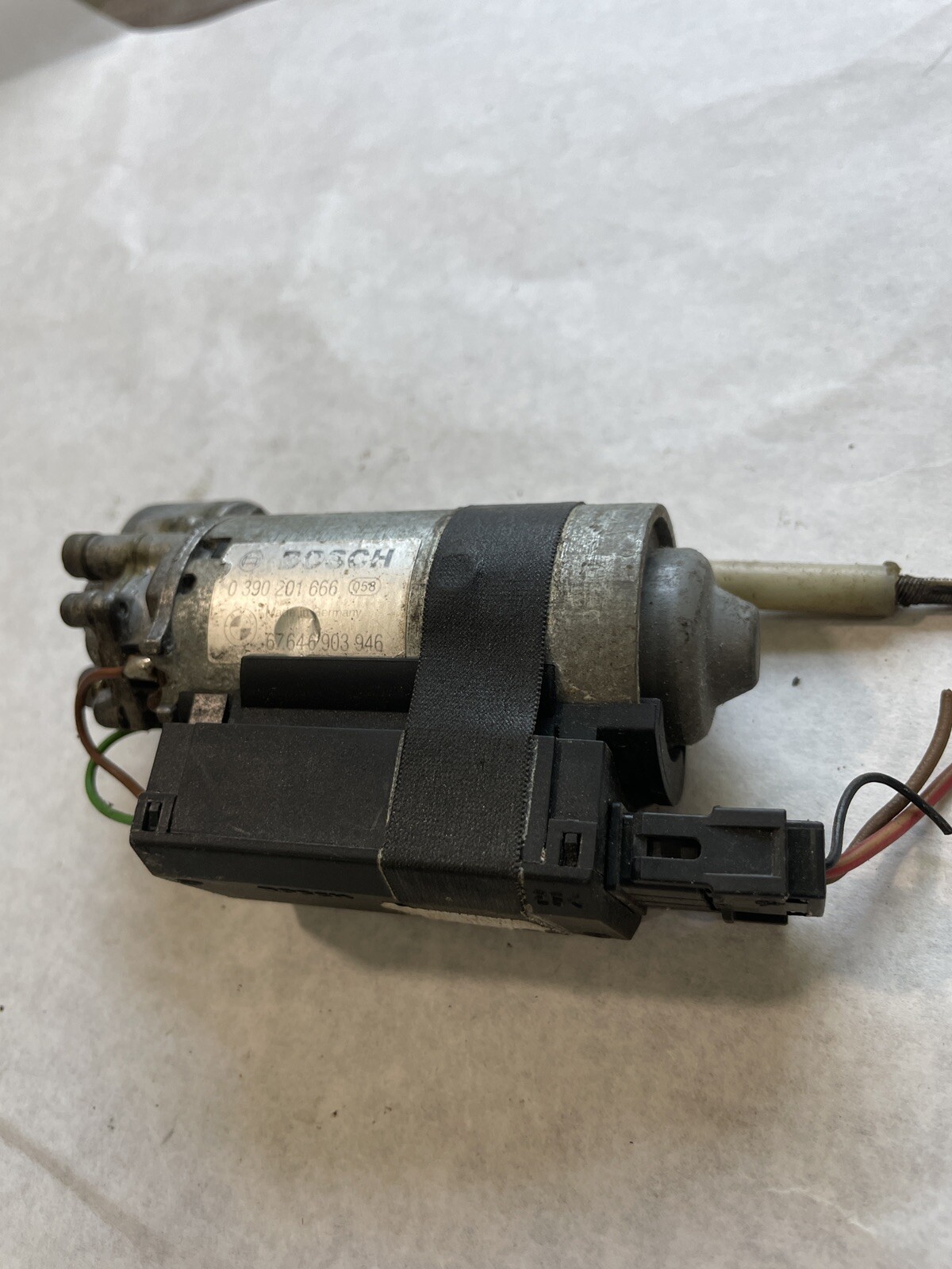 19882003 BMW 528i Steering Column Adjust Motor Transmission eBay