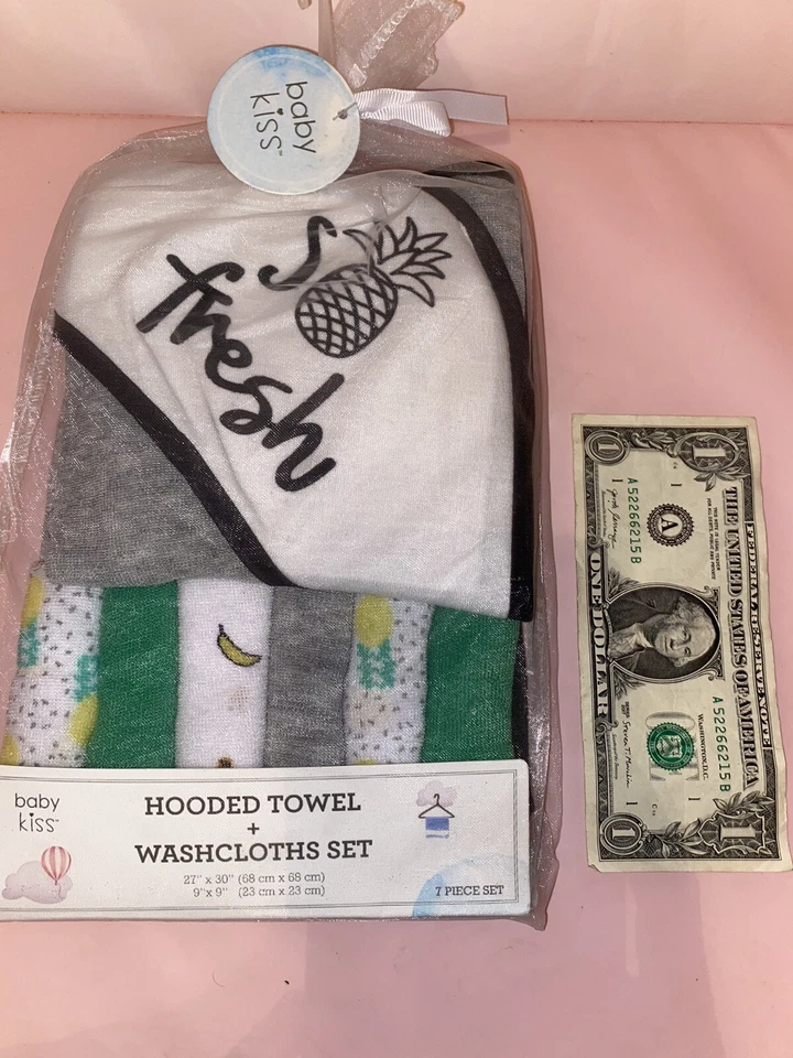 Baby Kiss Baby Shower Gift Set Hooded Towel & Washcloths 7 piece set Pineapples - Image 4 of 4