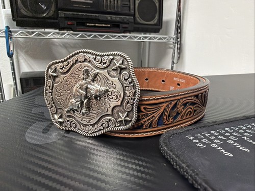 Nacona Belt Co Youth 26 Bull Riding Rodeo Embossed Tooled Turquoise Leather Belt