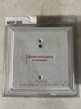 Fire-Lite MDF-300 Addressable Dual Monitor Module