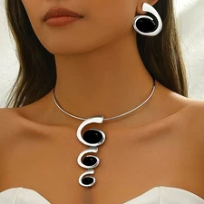 Women's Spiral Snail Pendant Collar Ear Studs Set Alloy Fashion Necklace Set