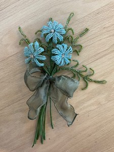 Sweet Vintage French Glass Beaded Light Blue Daisies Flower Bouquet Nosegay