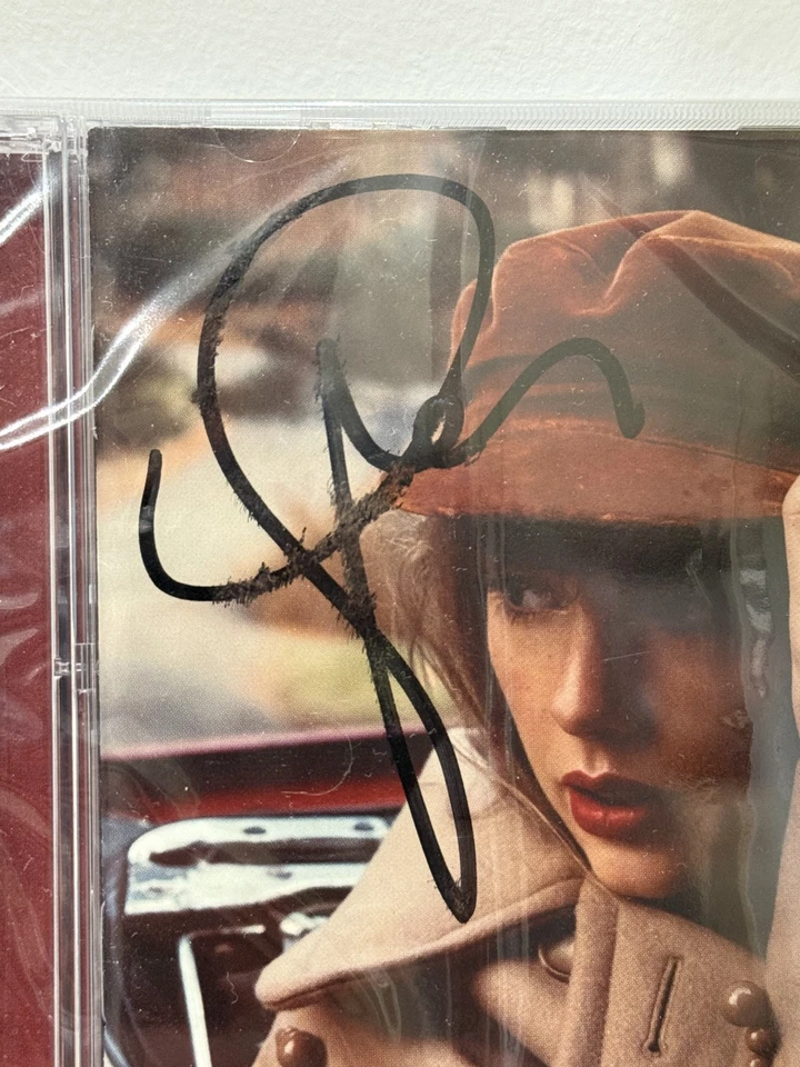 ** SIGNED** Red (Taylor 's Version) by Taylor Swift (2021, CD) *SIGNED** - Image 2 of 4