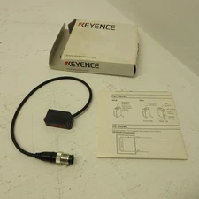 NEW Keyence PZ-V33P Photoelectric Sensor Photo Refective Switch 12-24 VDC +-10%