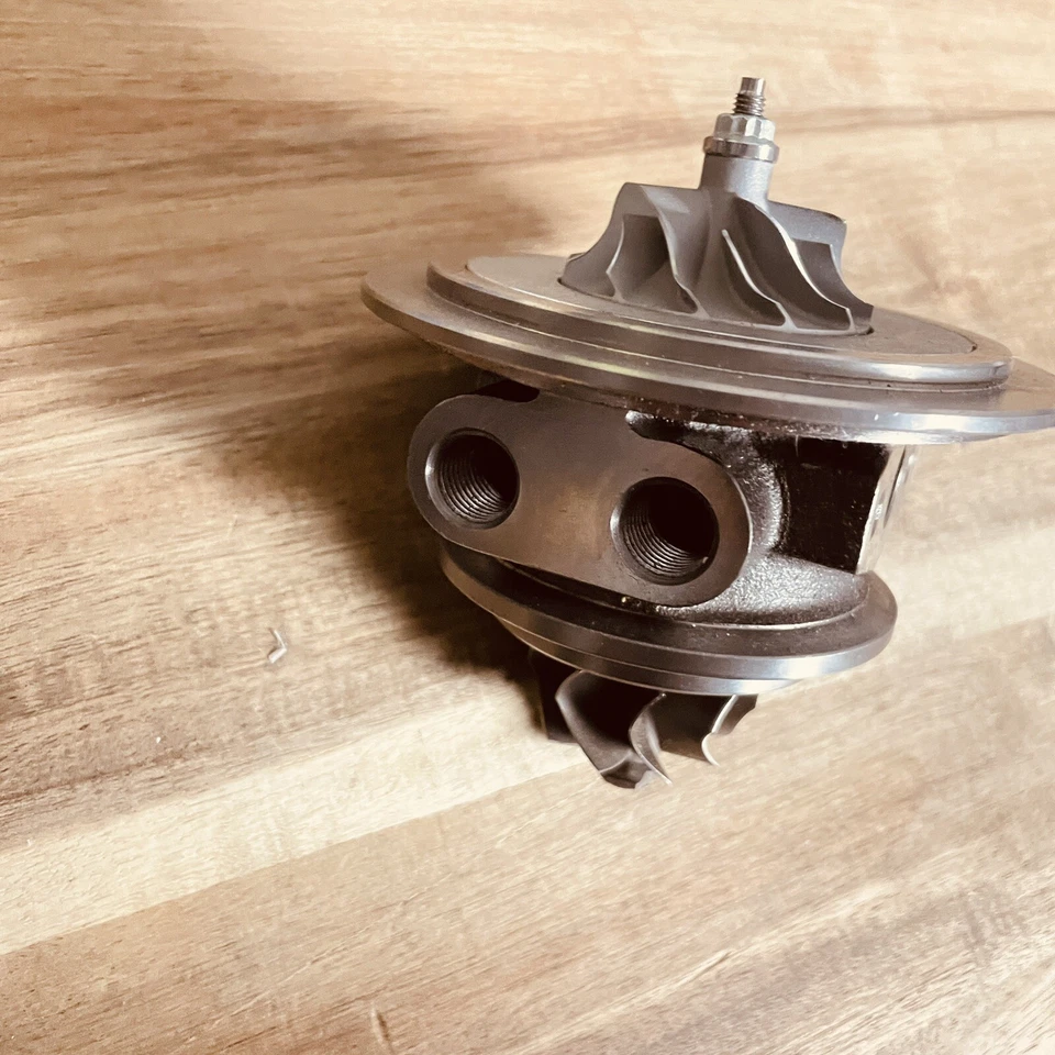 Cartucho de carga turbo Mercedes Benz C250 SLK250 2009-2015 W204 R172 1,8 L M271 Foto 2 de 4