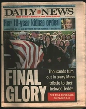 Daily News NY Aug 28, 2009 Ted Kennedy, CDC H1N1 "Threat flu-poohed" 110121WEEM