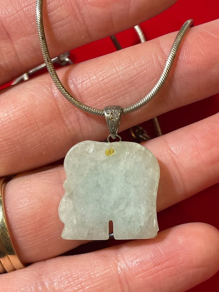 Vint Argento Sterling Verde Celadon Intagliato Giadeite Giada Elefante Collana - Immagine 3 di 4