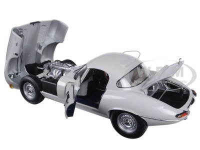 1963 JAGUAR LIGHTWEIGHT E-TYPE #47 
