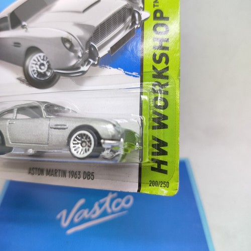 2014 Hot Wheels HW All Stars James Bond Goldfinger 1963 Aston Martin DB5 BFF99 - Picture 3 of 6