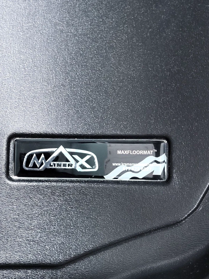 MAXLINER All Weather Custom Fit Cargo Liner  Black for 2015-2019 Subaru Outback Foto 3 de 4