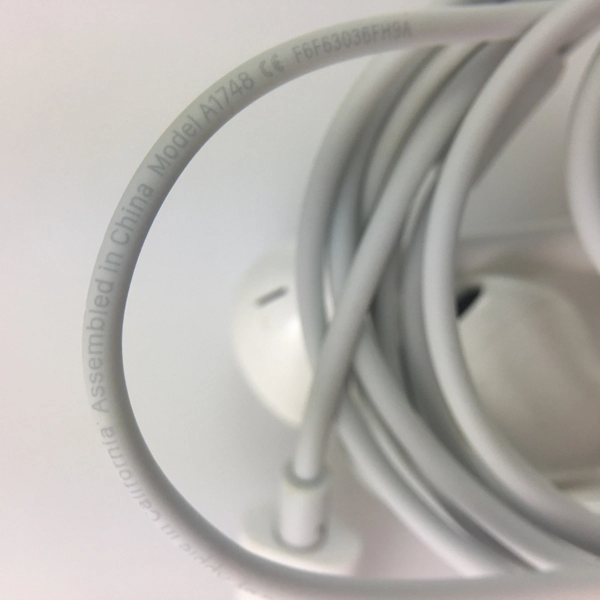 Apple EarPods con conector Lightning - Auriculares in ear cable