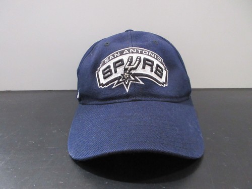 San Antonio Spurs Hat Cap Strap Back Black White NBA Basketball Reebok Mens 90s