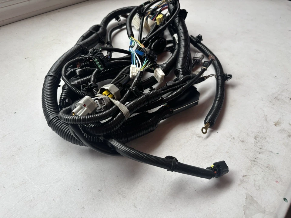 NUEVO EN CAJA Arnés genuino Nissan-Sub 24023-9UF0A Foto 2 de 4