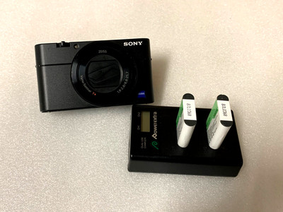 Sony Cyber-Shot RX100 VA DSC-RX100 M5A Digital Camera w/ Charger & 2 Batteries