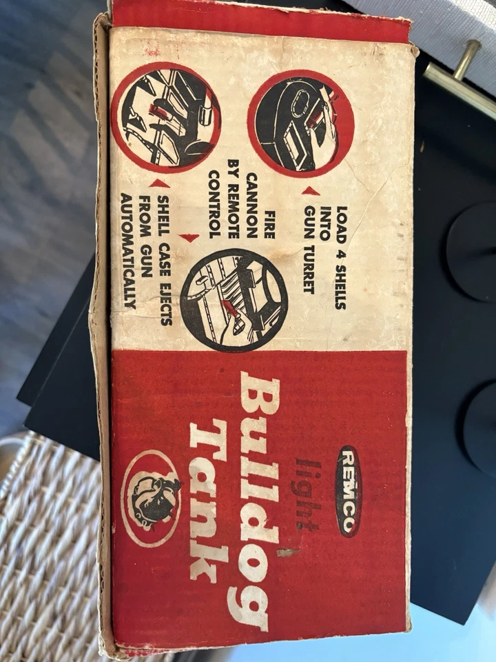 Tanque Bulldog REMCO Ejército de Estados Unidos/VINTAGE Foto 3 de 4