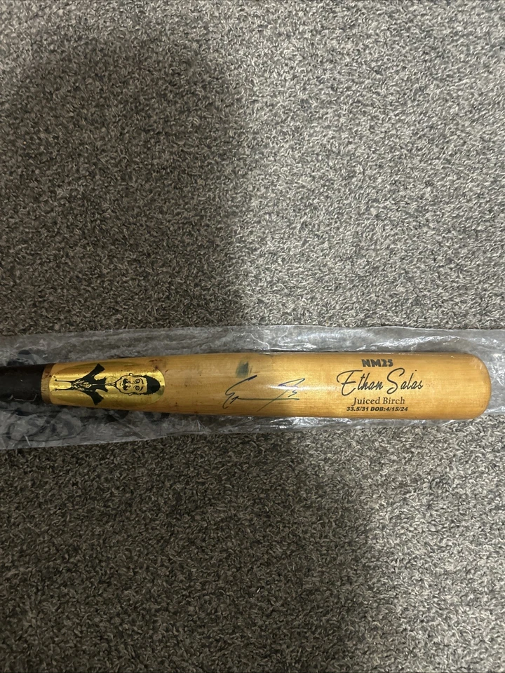 San Diego Padres Ethan Salas Signed 2024 Game Used Cracked Birdman Bat PSA 🔥 - Image 1 of 4