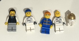 LEGO City Space Centre 3368 2011 100% COMPLETE Retired W/box & Manual & Minifigs