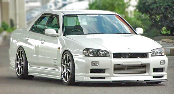 For Skyline R34 HR34 4 Door Sedan URR Type Fiberglass Side Skirt