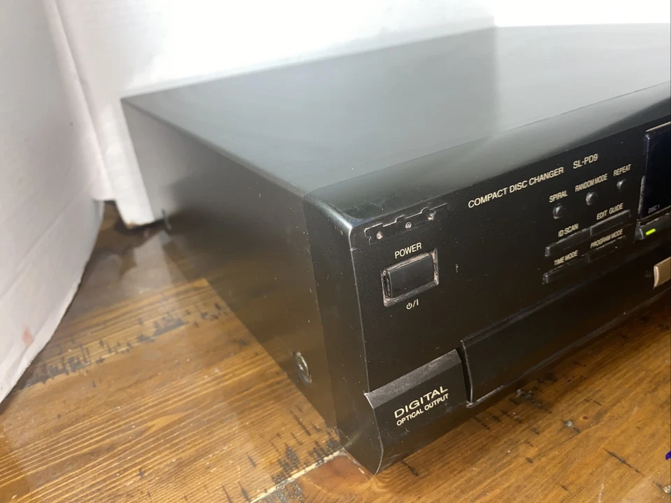 Cambiador de CD Technics SL-PD9 5 discos - sin control remoto - probado y funciona Foto 2 de 4