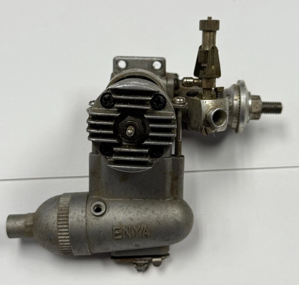 Enya .19 19 Model 4005 RC Remote Control Nitro Two Stroke Airplane Engine - Image 2 of 2