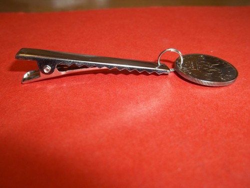 SIXPENCE COIN - SILVER PENDANT NAPKIN CLIP - 1947 to 1967 - Picture 9 of 9