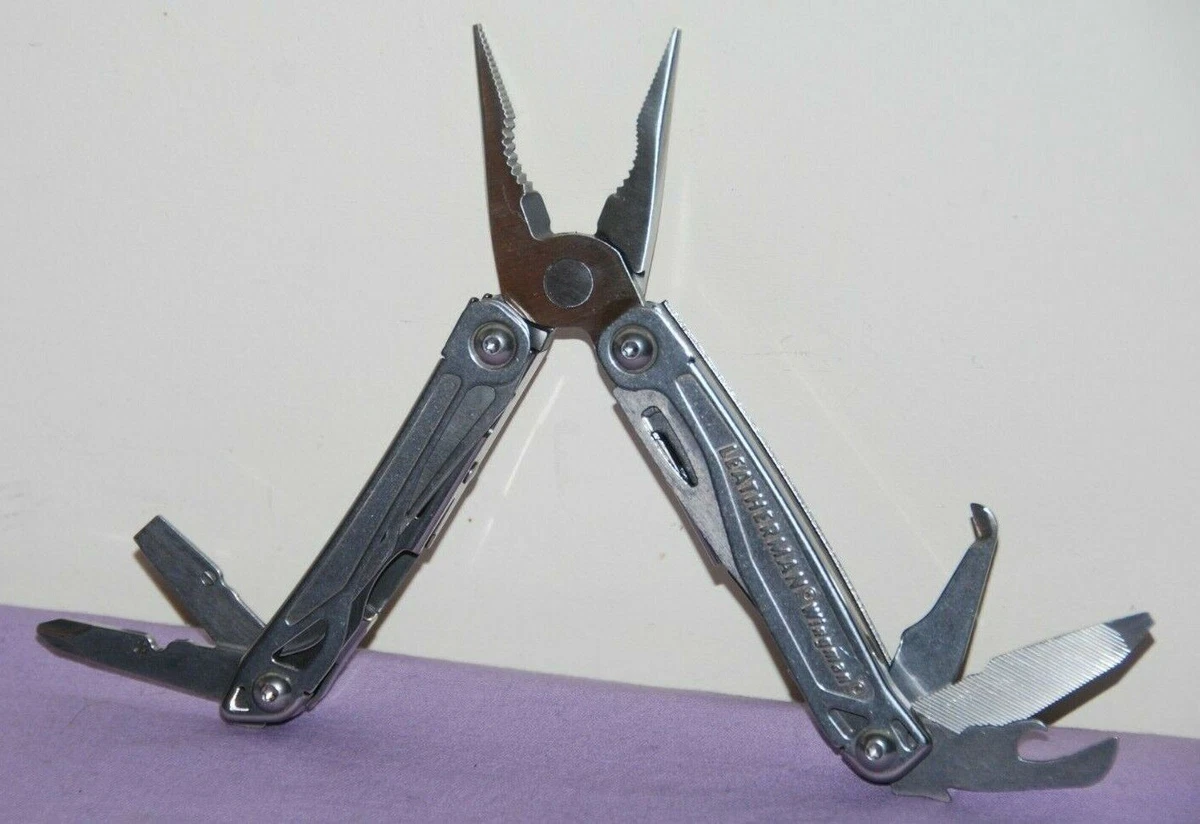 Leatherman Wingman Multi Tool With Pocket Clip 420HC Stainless