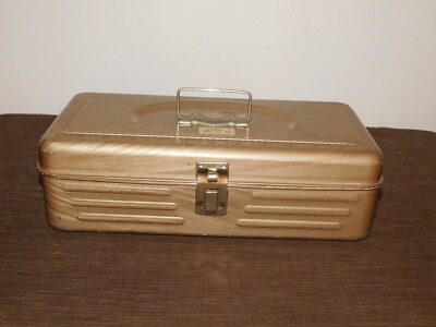 VINTAGE UNION MODEL NO. 4013 METAL BOX 13 1/2'' X 6 1/2'' X 4'' HIGH