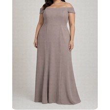Womens Jenny Yoo Collection Plus Size Off The Shoulder Tan Gown Size 22 EUC! 
