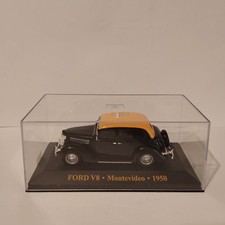 IXO Models Ford V8 Taxi Montevideo 1950 1:43 CIXJ000054