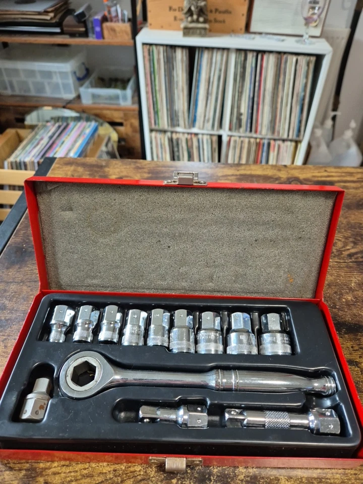 Sealey Professional AK560 Socket Set - Metal Mox - 8-19mm w/ Extensions - Image 4 of 4