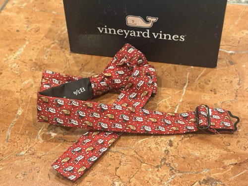 VINEYARD VINE BOY CHRISTMAS SANTA WHALE STOCKING RED GREEN SILK BOW TIE LN - Picture 4 of 5