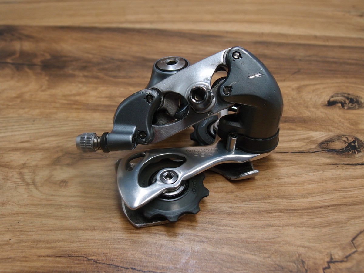 Dérailleur Tri Couleur Occasion Shimano Dérailleur Arrière Shimano 600 RD- 6401 Ultegra Vintage Tri Couleur - 8 Vitesses, Cage Courte, Pour Vélo De Route Dérailleur 8 Vitesses Cage Courte