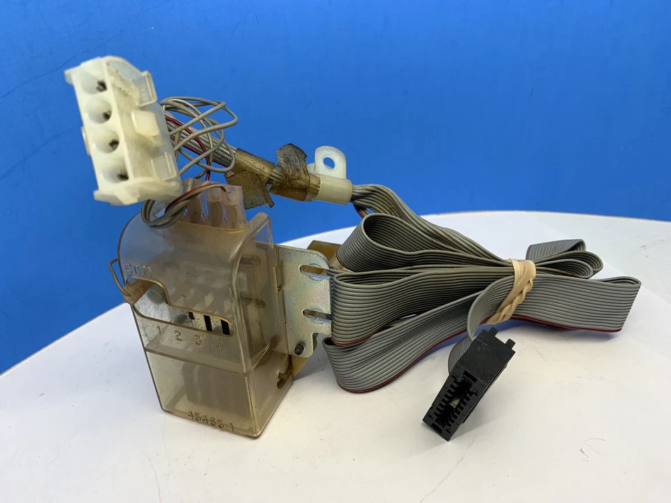 ROCKOLA CD JUKEBOX MIRAGE 3000X COIN SWITCH AND WIRING ASSEMBLY - Image 3 of 4