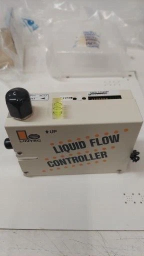 Medidor de flujo de líquido AMAT LINTEC TEOS 3030-04915 LM-1100M-8 1,0 g/min 142 PSi MAX Foto 2 de 4